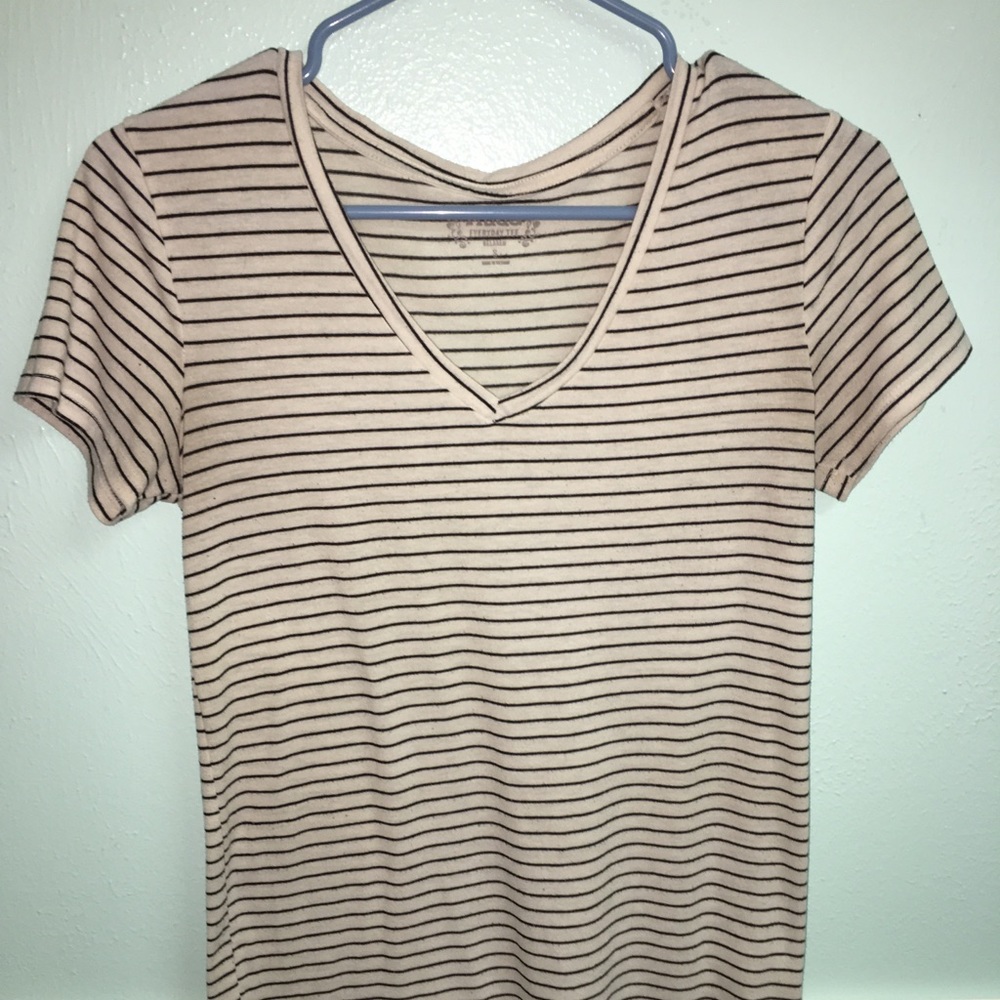 Cute & Comfy Striped Fashion Tee!